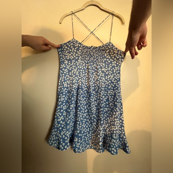 Women’s Zara Blue Floral Dress (Size - Large) - Picture 3 of 4